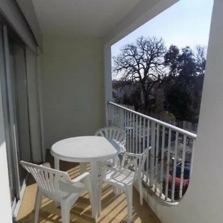 Saint-palais-sur-mer, 2 Pieces, 4 Personnes - Fr-1-305a-37 * Saint-Palais-sur-Mer